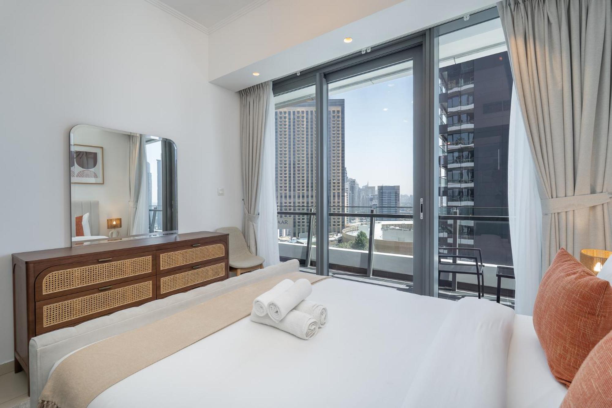 Apartment Contemporary 2-bedroom In Silverene