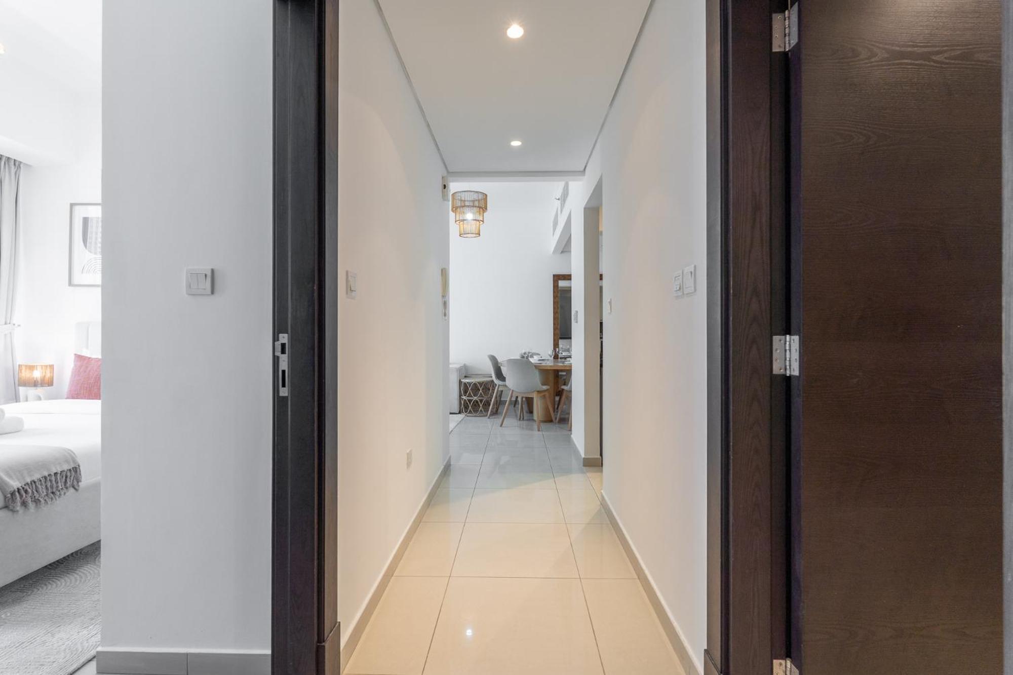 Apartment Contemporary 2-bedroom In Silverene *